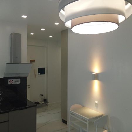 Alkiviadou 61, ATHENS, Cozy studio near metro. Appartamento Esterno foto